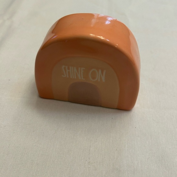 Rae Dunn table decor - Picture 4 of 4